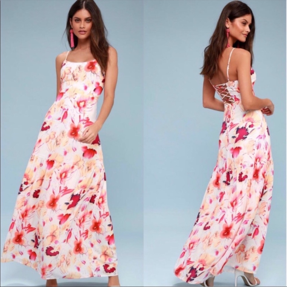 NWT Lulu’s Whimsical Watercolors floral maxi dress